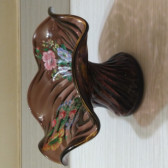 Vintage Amethyst/Purple Moser Rolled Petal Edge Gold Trim With Painted Plowers - Picture 2 of 4